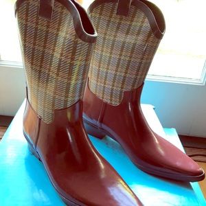 New Tamara Henriques Womens Rain Boots!